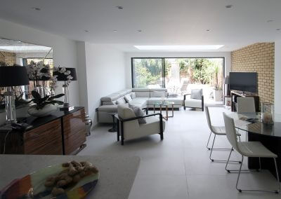 24 Cheryls Close SW6 2AX 284
